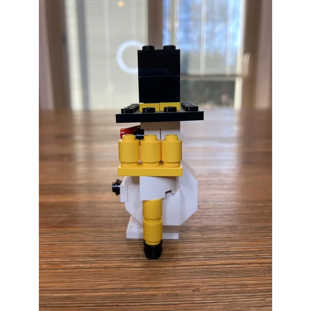Lego Snowman Set 10079 Retired 2003‎